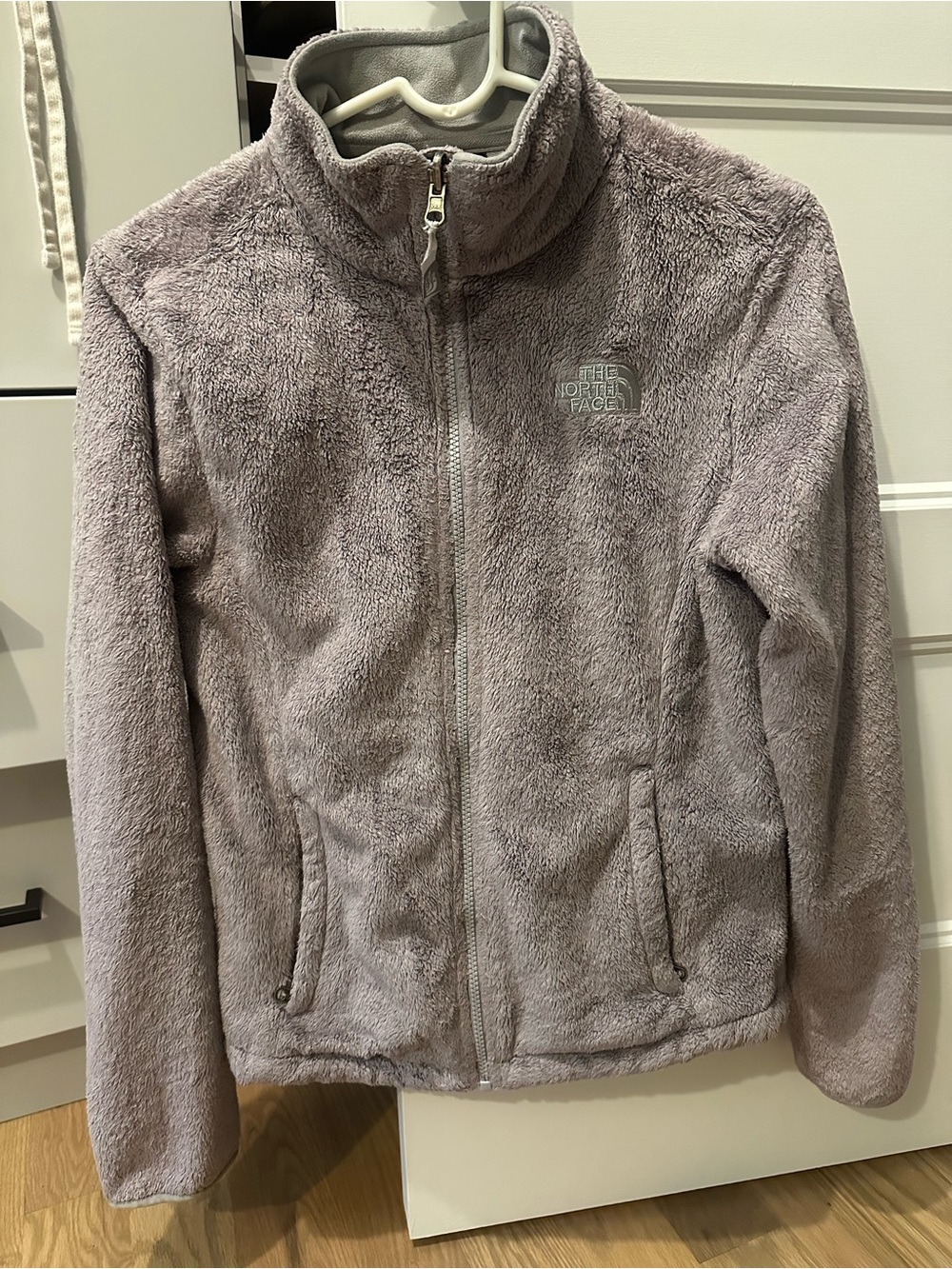 The North Face Kids Plush Full-Zip Fleece Jacket in Mauve Gray
